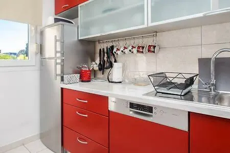 Apartment Bucka Split